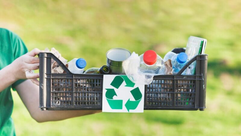 Exploring The Benefits Of Recycling Plastic Manufacturers